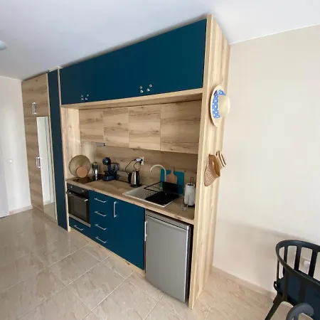 Sea Dreams F14 Apartment